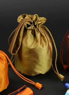 Binding carry bag