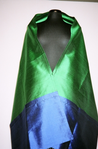 Scarf with pockets green-blue