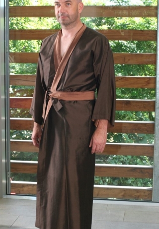 Unique turnable kimono, dark brown and light brown