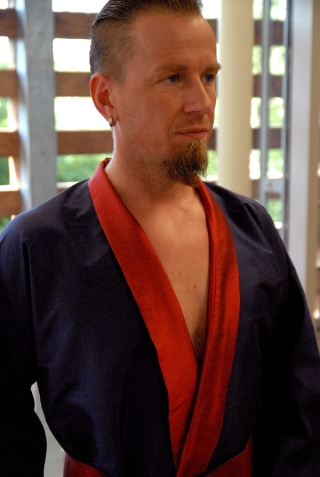 Unique turnable kimono, ruby red and nightblue