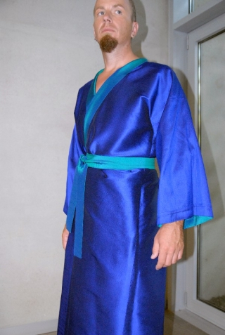 Unique turnable kimono, aqua- and sepiablue