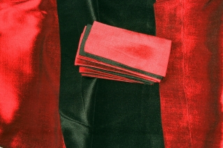 Unique turnable kimono, ruby red and black