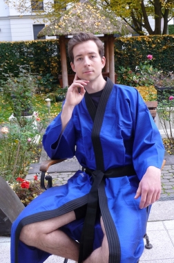 Kimono "crystal silk" blau-schwarz